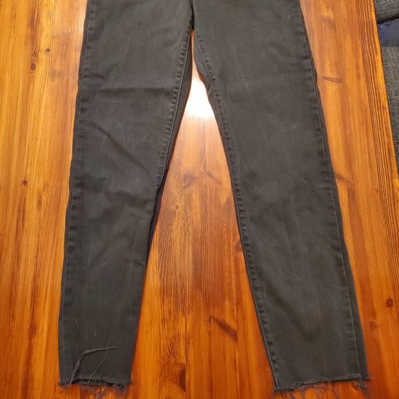 Levi's Black Denim Jeans - Size 27 - Picture 3 of 3
